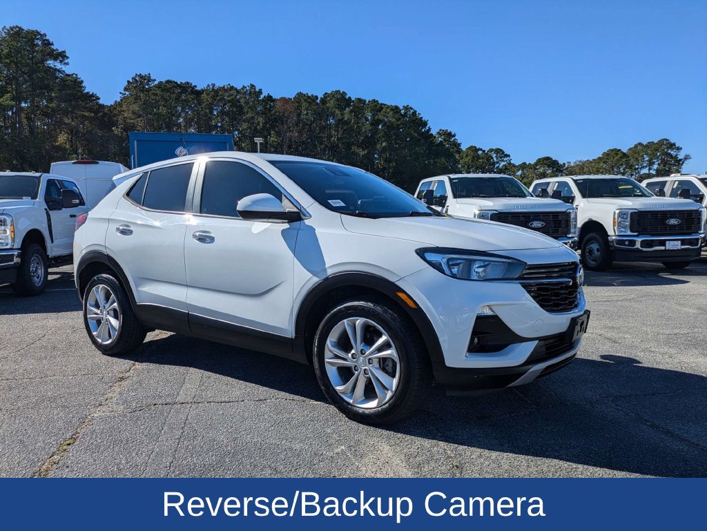 Used 2021 Buick Encore GX Preferred w/ Cold Weather Comfort Package FWD image 2