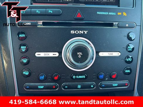 Used 2016 Ford Explorer Limited w/ Equipment Group 301A AWD/4WD image 12