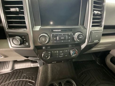Used 2019 Ford F150 XLT AWD/4WD image 10