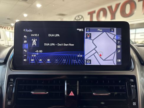 Used 2022 Lexus GX 460 Premium w/ Premium Package AWD/4WD image 19