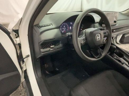 Used 2023 Honda Accord EX image 28