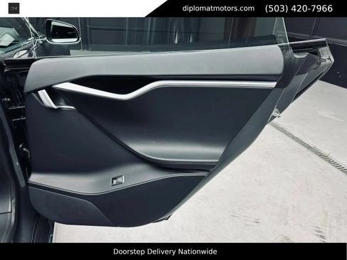 Used 2017 Tesla Model S 75D AWD/4WD image 26