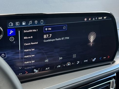 New 2026 Chevrolet Traverse LT image 19