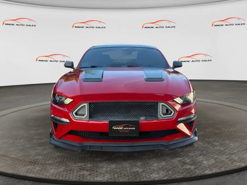 Used 2018 Ford Mustang Coupe w/ Equipment Group 101A RWD image 3