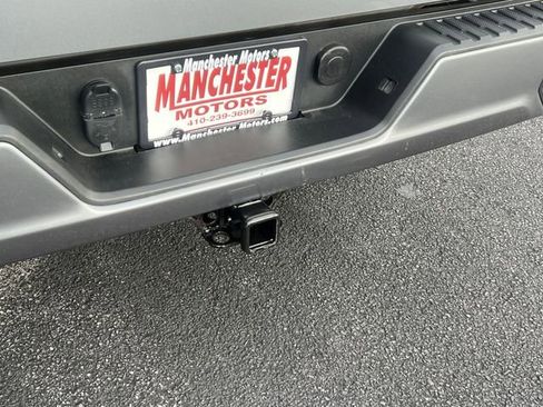 Used 2021 Chevrolet Silverado 1500 Custom image 15