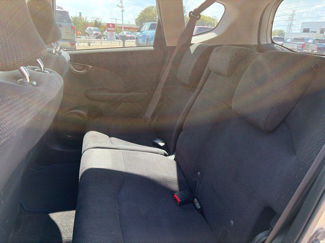 Used 2013 Honda Fit Sport image 7