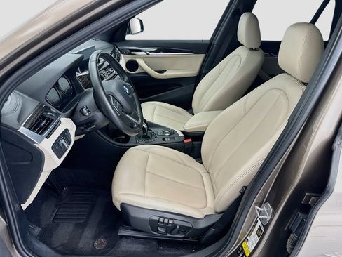 Used 2020 BMW X1 xDrive28i w/ Premium Package AWD/4WD image 18