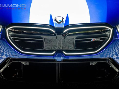 Used 2025 BMW M5 w/ Carbon Package image 77