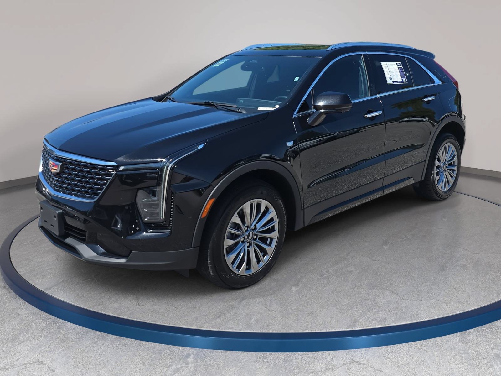 Used 2025 Cadillac XT4 Premium Luxury FWD image 1