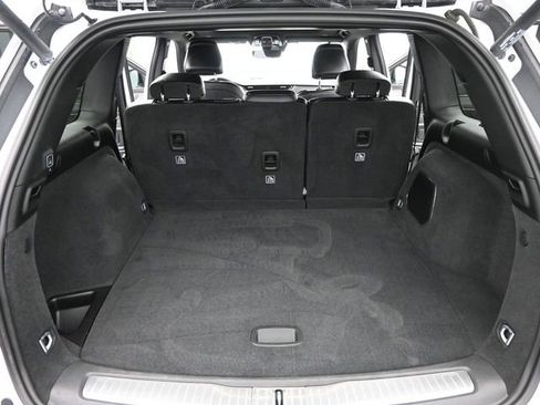 Used 2023 Jeep Grand Cherokee Overland image 17