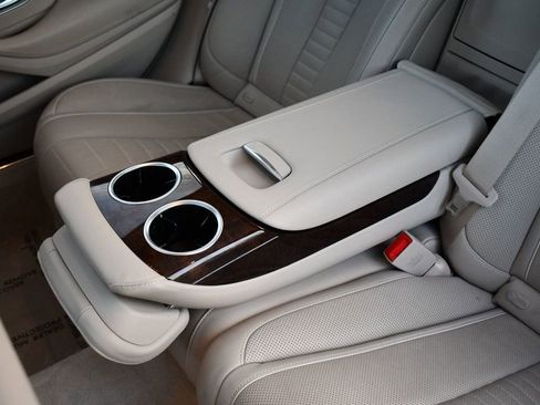 Used 2018 Mercedes-Benz S 560 4MATIC Sedan image 54