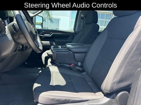 Certified 2024 Chevrolet Silverado 2500 LT AWD/4WD image 11