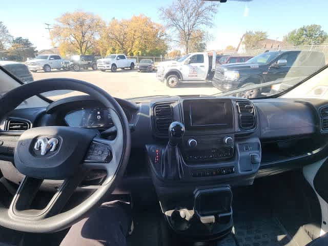 Used 2025 RAM ProMaster 2500 w/ U-Haul Equipment Group FWD image 37