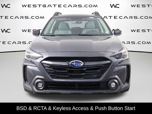 Used 2025 Subaru Outback Premium AWD/4WD image 2