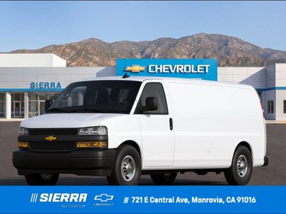 New 2026 Chevrolet Express 3500 Extended w/ Driver Convenience Package