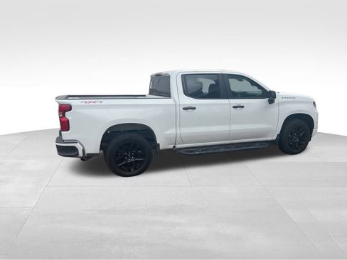 Used 2024 Chevrolet Silverado 1500 Custom image 10