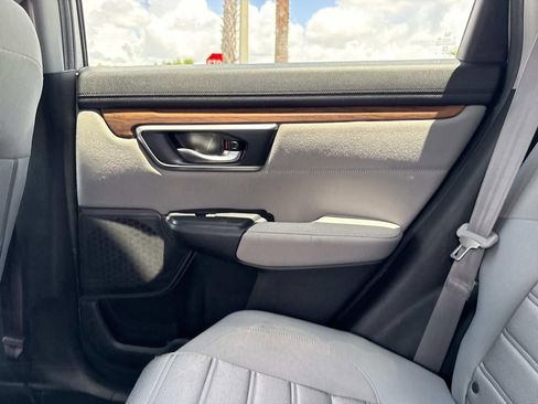 Used 2019 Honda CR-V EX image 17