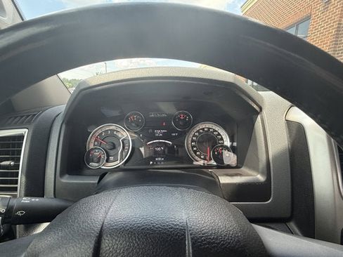 Used 2017 RAM 1500 Big Horn AWD/4WD image 23