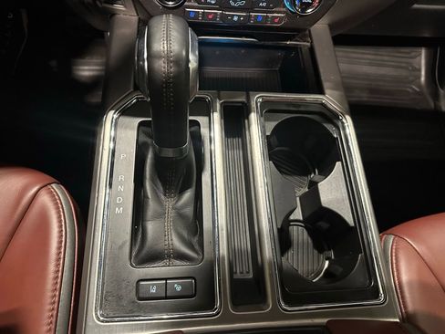 Used 2020 Ford F150 Platinum w/ Equipment Group 701A Luxury image 28