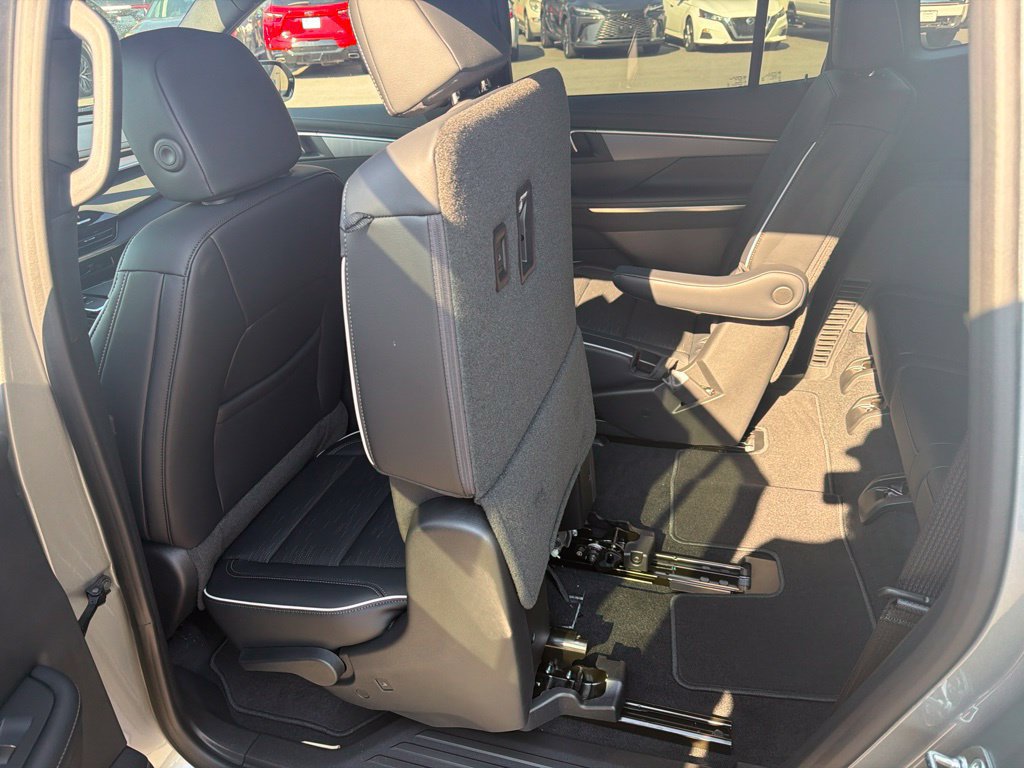 New 2026 Buick Enclave Sport Touring w/ Power Package AWD/4WD image 37