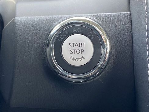 Certified 2024 INFINITI QX80 Luxe w/ Cargo Package image 29