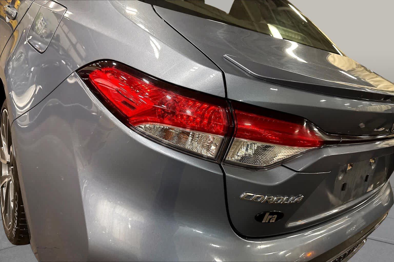 Used 2020 Toyota Corolla SE FWD image 29