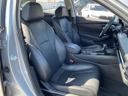 Used 2023 Honda Accord Touring image 21