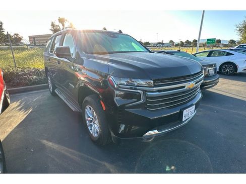 Used 2024 Chevrolet Tahoe LT image 2