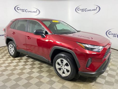 Certified 2024 Toyota RAV4 LE AWD/4WD image 1