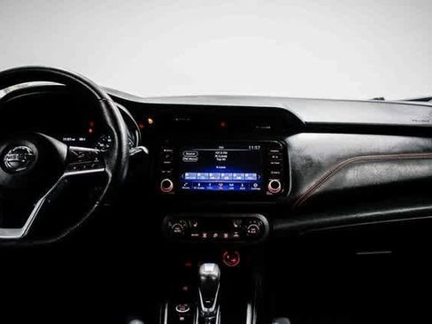 Used 2021 Nissan Kicks SR w/ SR Premium Package image 12