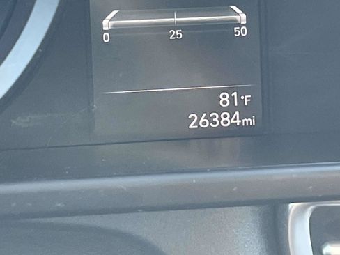 Used 2022 Hyundai Elantra SEL FWD image 20