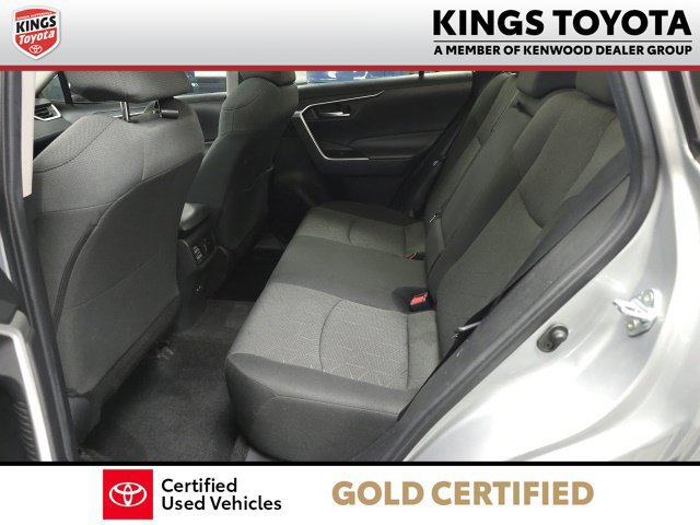 Used 2022 Toyota RAV4 XLE w/ Convenience Package FWD image 15