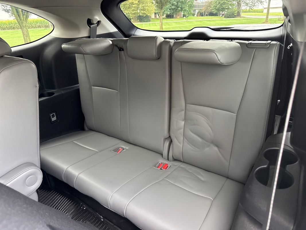 Used 2022 Toyota Highlander Platinum AWD/4WD image 12