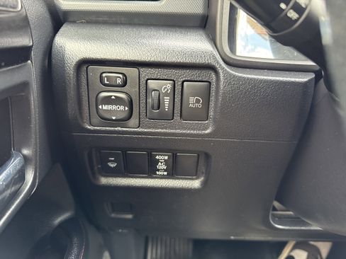 Used 2020 Toyota 4Runner TRD Off-Road AWD/4WD image 10