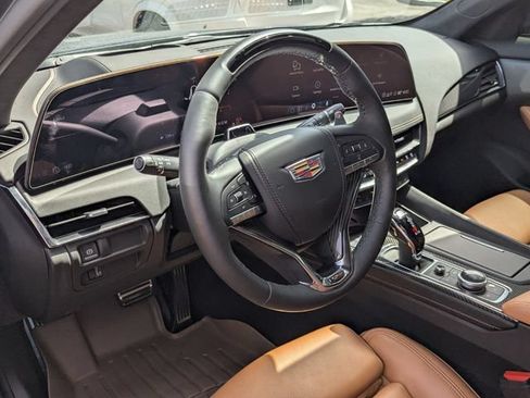 Used 2026 Cadillac CT5 V w/ Platinum Package AWD/4WD image 11