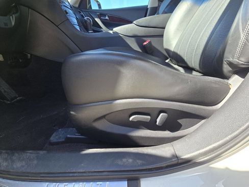 Used 2017 INFINITI QX50 2WD w/ Premium Plus Package image 10