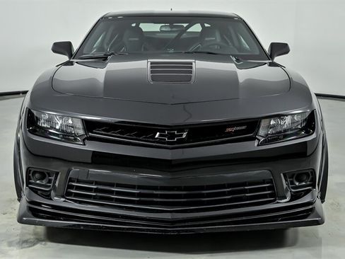 Used 2015 Chevrolet Camaro Z/28 RWD image 5