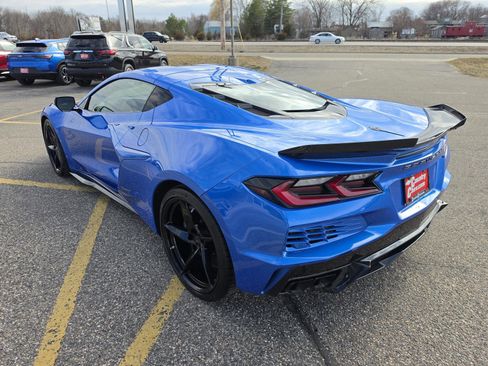 Used 2025 Chevrolet Corvette E-Ray AWD/4WD image 5