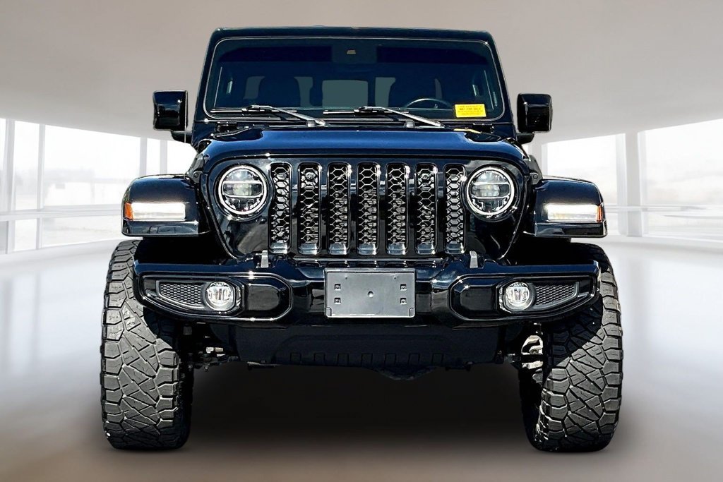Used 2022 Jeep Gladiator Overland AWD/4WD image 2