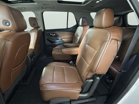 Used 2021 Chevrolet Traverse High Country w/ LPO, 'HIT The Road' Package image 32