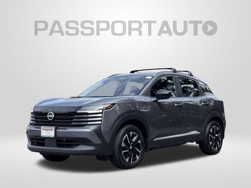 Used 2026 Nissan Kicks SV w/ SV Premium Package AWD/4WD image 1