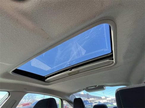 Used 2014 Ford Fiesta SE w/ Equipment Group 201A image 28