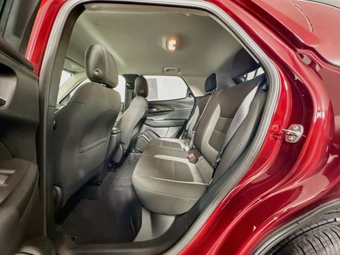 Used 2025 Chevrolet TrailBlazer LT FWD image 26