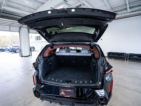 Used 2023 BMW XM Base image 58