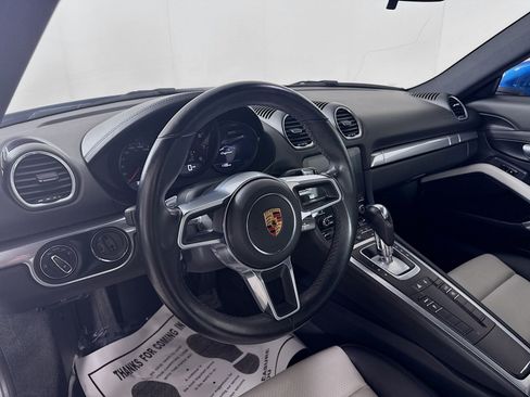 Certified 2018 Porsche 718 Cayman image 4