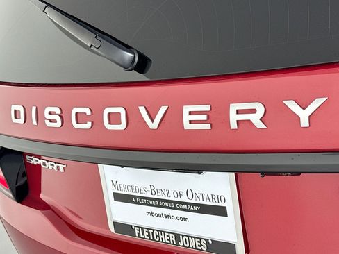 Used 2022 Land Rover Discovery Sport SE AWD/4WD image 9