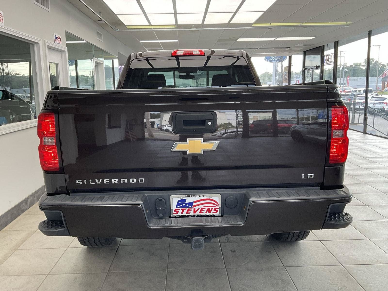Used 2019 Chevrolet Silverado 1500 LT w/ All Star Edition AWD/4WD image 6