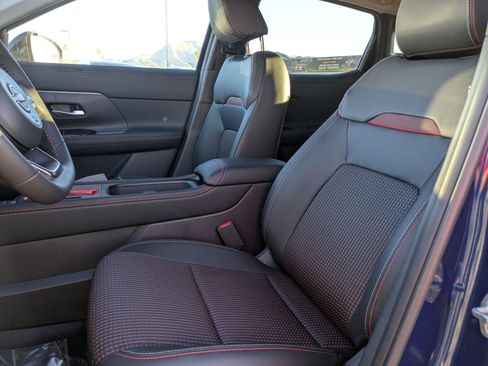 New 2026 Nissan Kicks SR FWD image 12