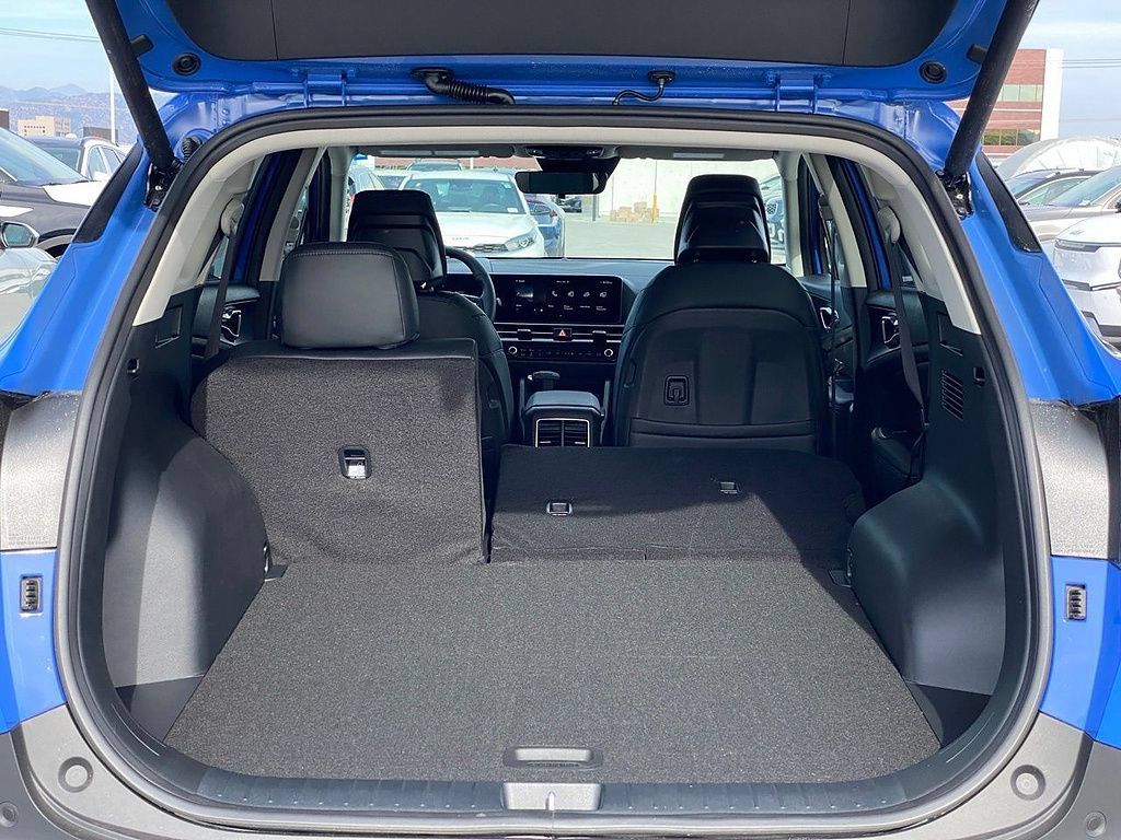New 2026 Kia Sportage EX w/ EX Panorama Roof Package FWD image 23