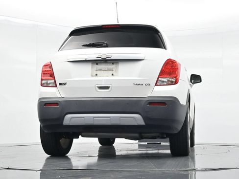 Used 2015 Chevrolet Trax LTZ FWD image 31